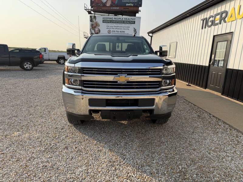 chevrolet silverado 2500hd 2017 1GC2KUEG1HZ389464 image chevrolet silverado 2500hd 2017 1GC2KUEG1HZ389464 image